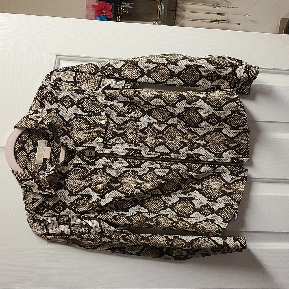 Dress shirt